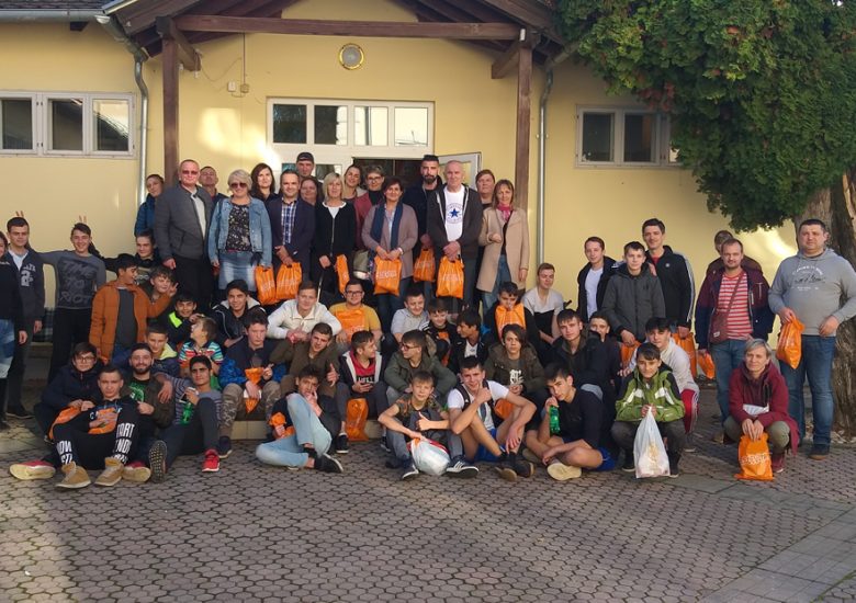 Sportsko-edukativni susreti domova u Lipiku